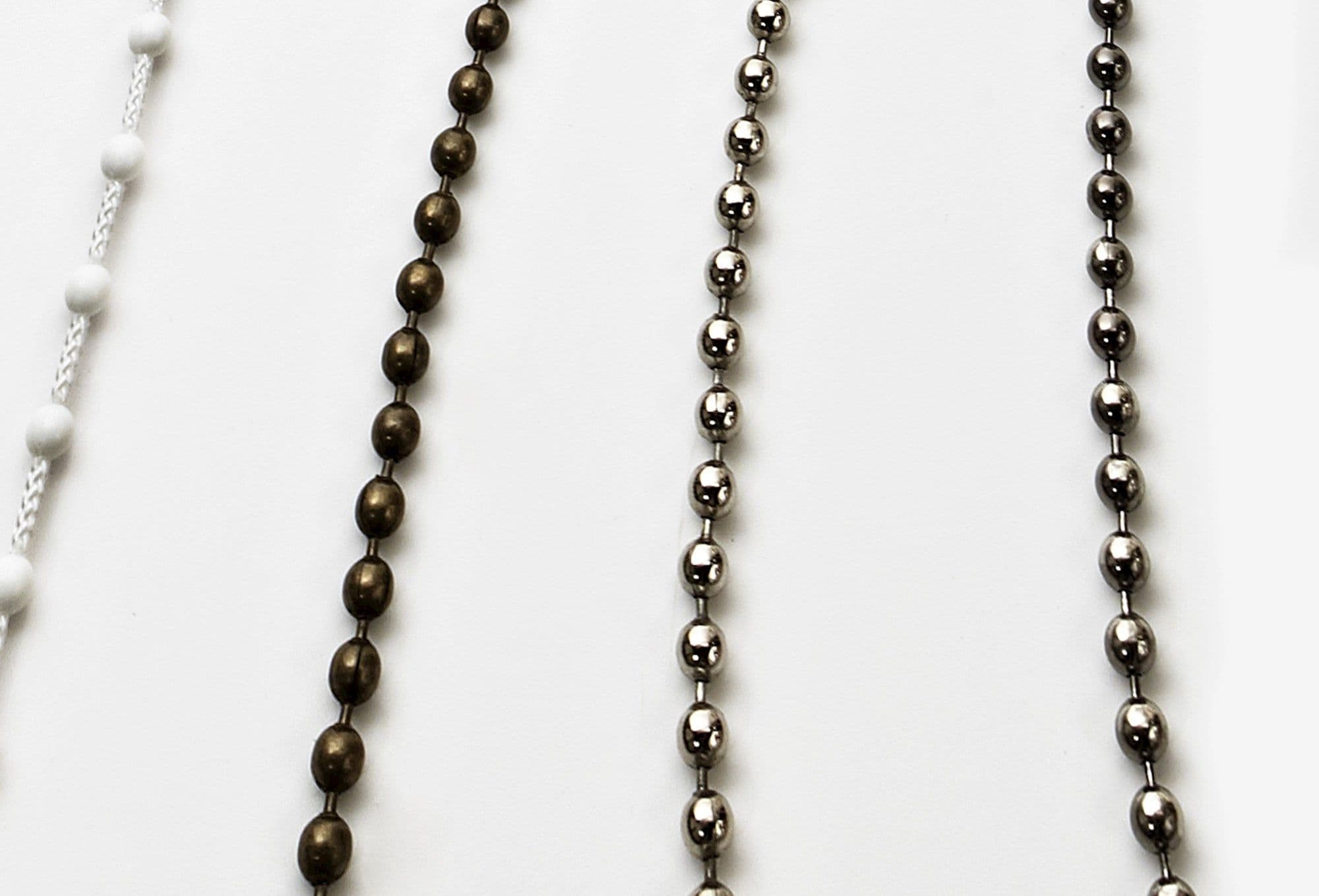 ROLB_Metal & Coloured chains