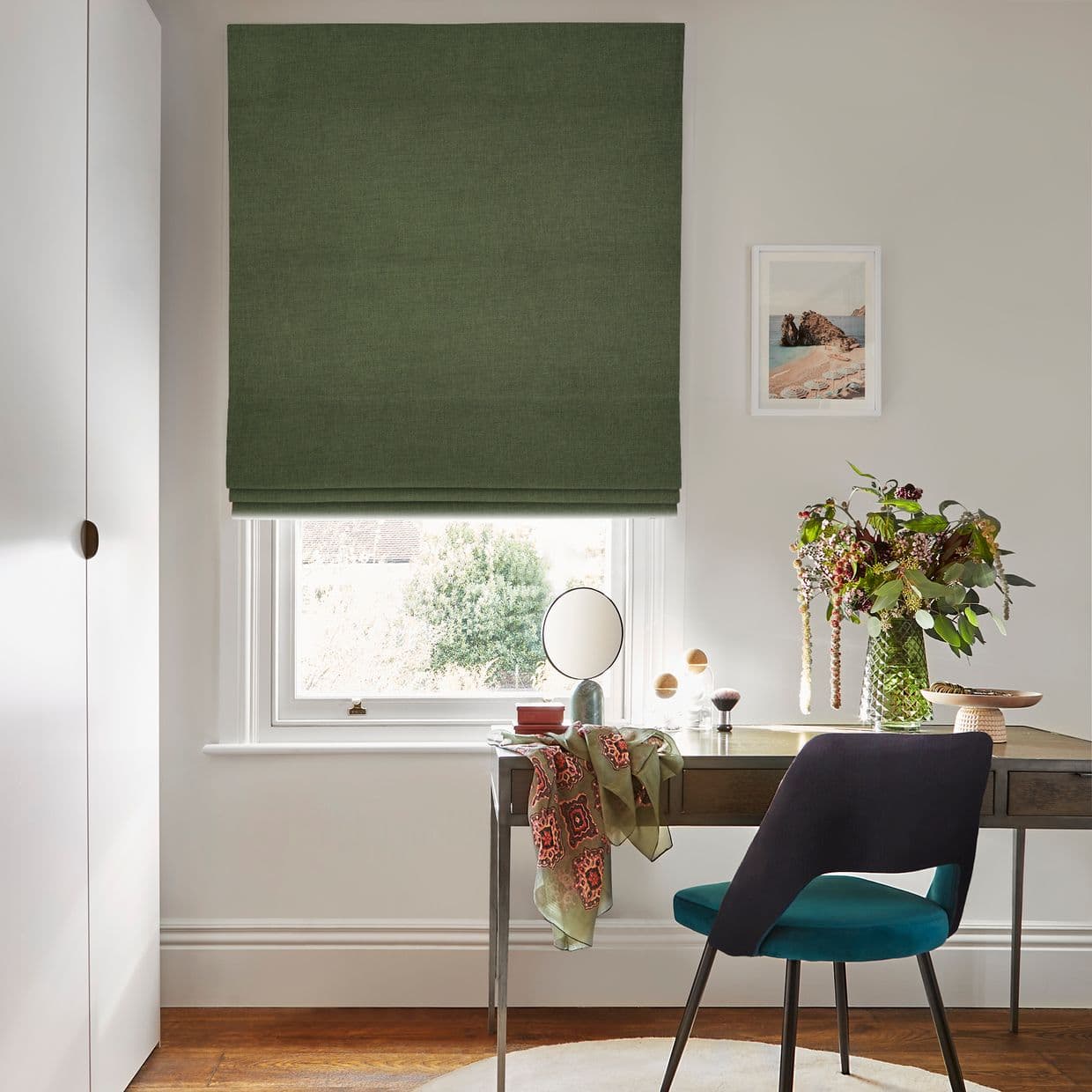 Lindora Pesto Roman Blind