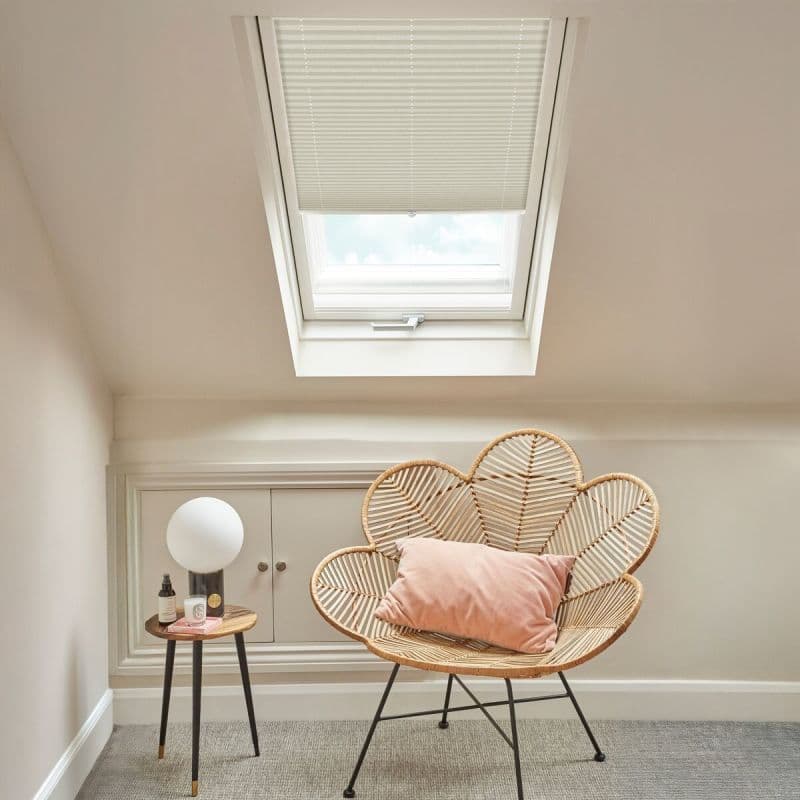 Blocks Linen Pleated blind