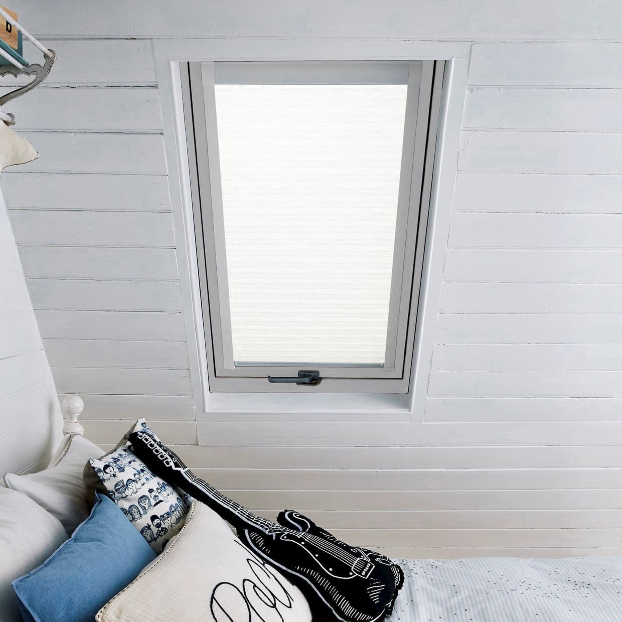 Montoya White Skylight Pleated Blind