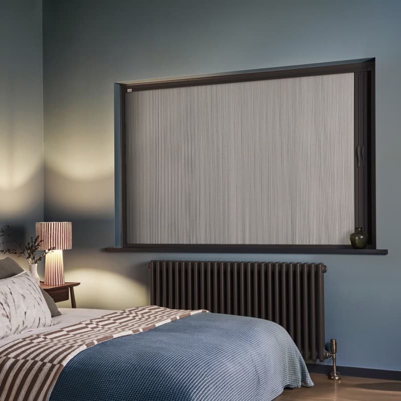 Light Seal White Blind Screen 02