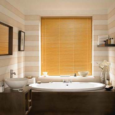 Aluwood Chestnut Perfect Fit Venetian blind