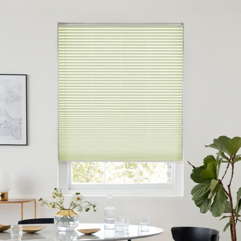 Ovie Grass Pleated blind
