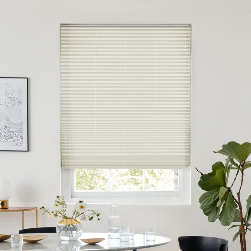 Solartex Chintz Pearl Pleated blind