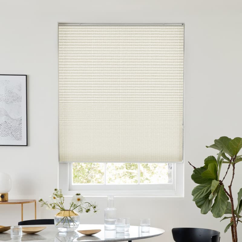 Twist Pearl Pleated blind
