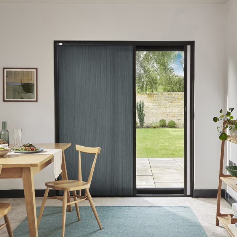 Scene Set Dark Grey Blind Screen 02