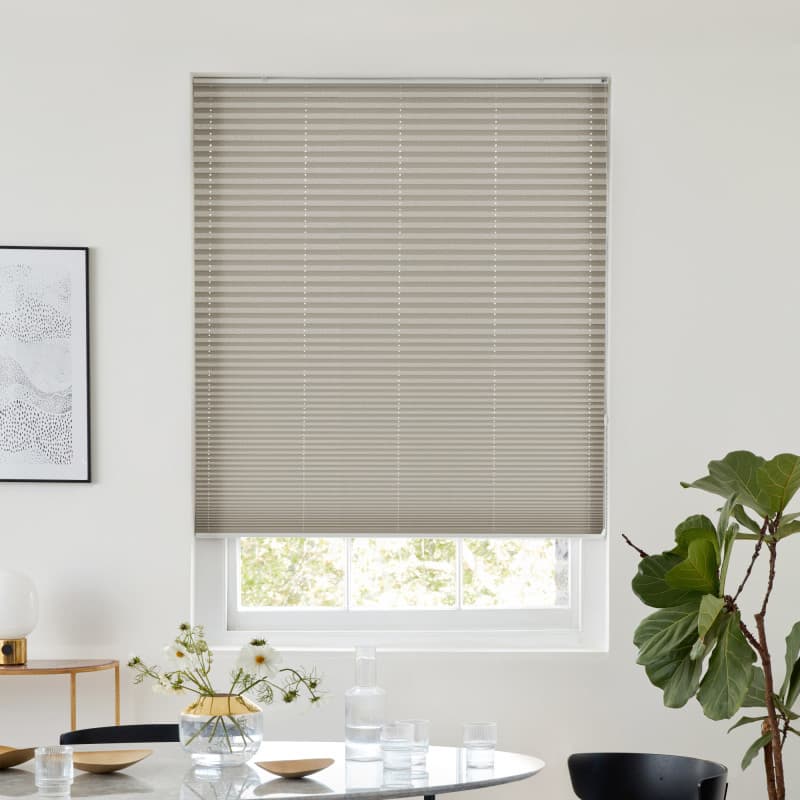 Finsbury Oatmeal Pleated blind