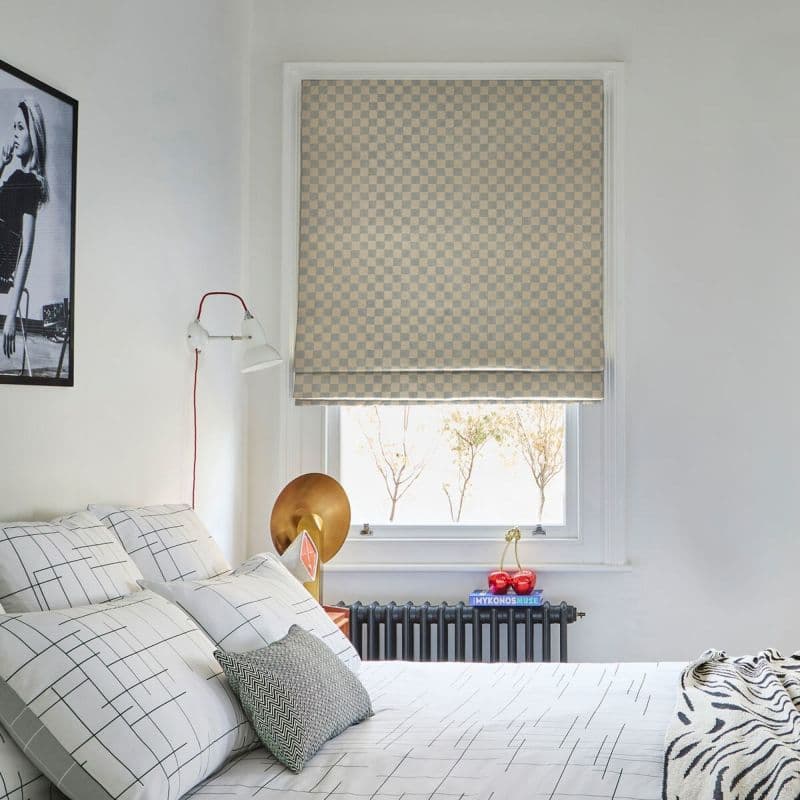 Checkerboard Chalk Roman blind