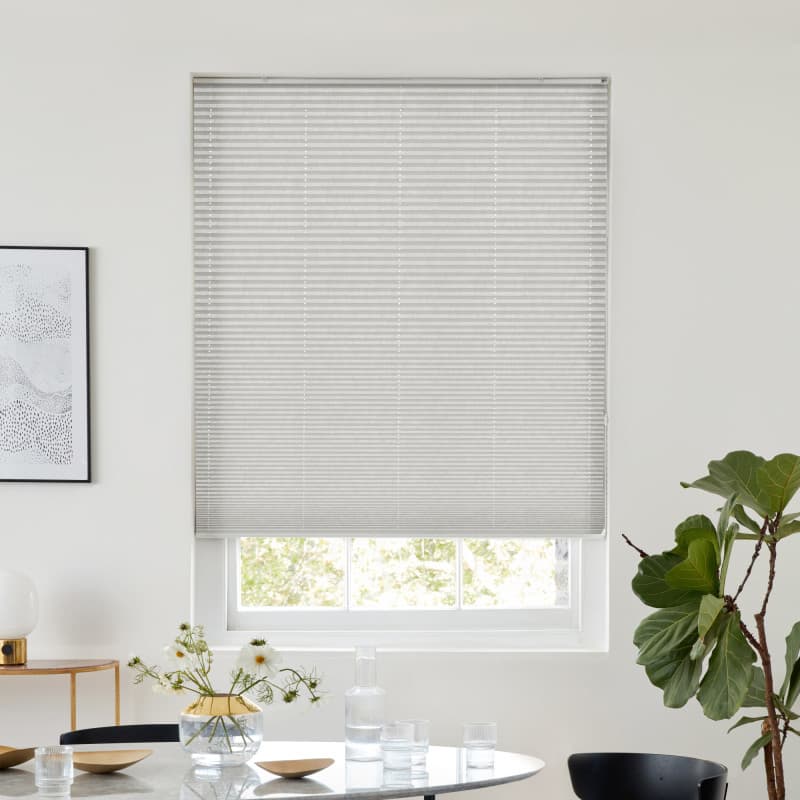 Crush Silver Pleated blind