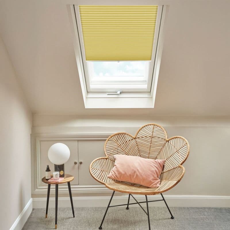 Thermashade Blackout Yellow Pleated blind