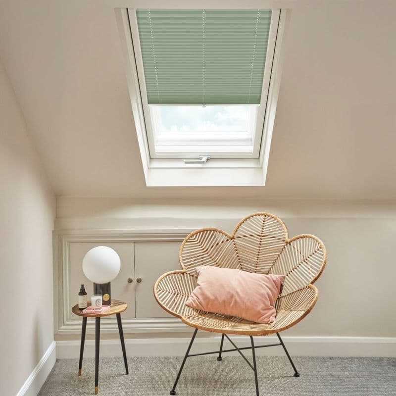 Malbec Olive Pleated blind