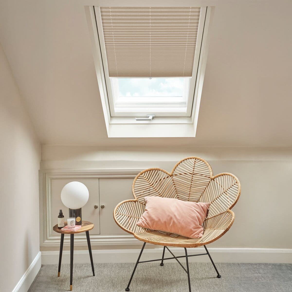 Haven Rose Pleated blind