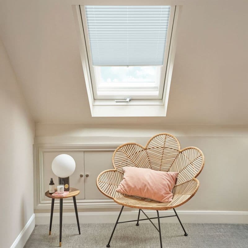 Lumina Sheer Ocean Pleated blind