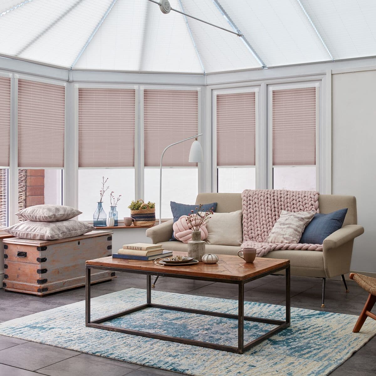 Seren Rose Pleated blind