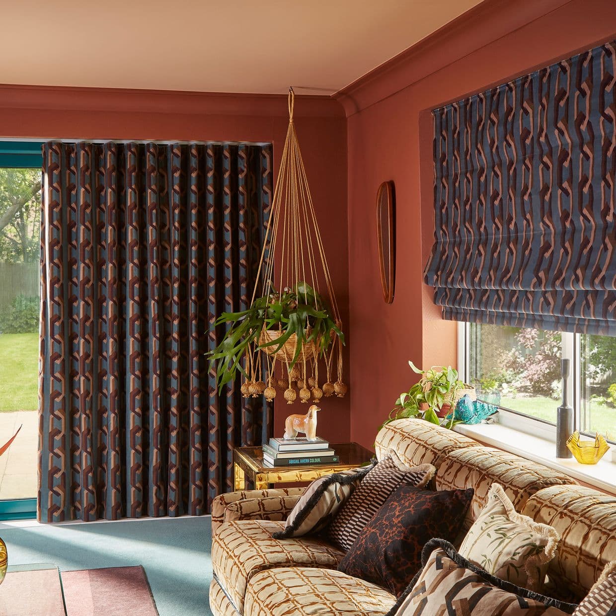 Chain of Fools Jade Curtain