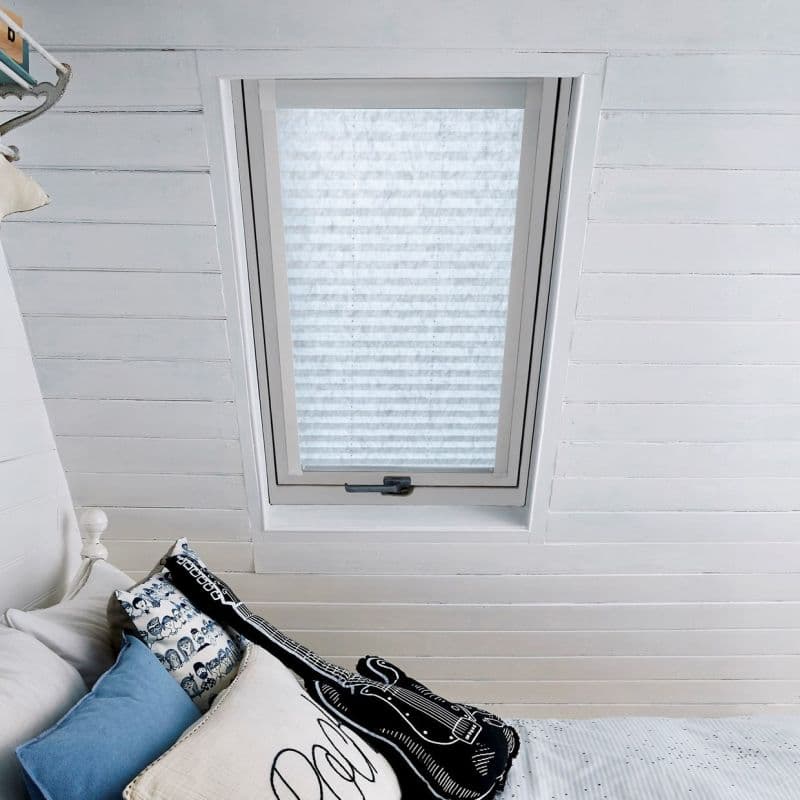Resume Grey Skylight Pleated Blind