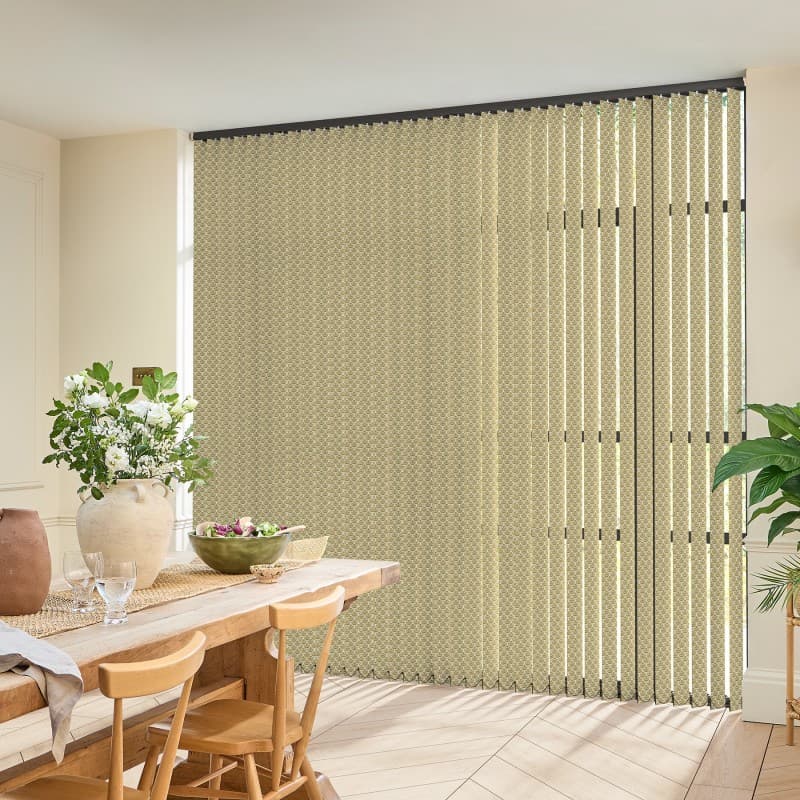 Elvis Blackout Dijon Vertical blind