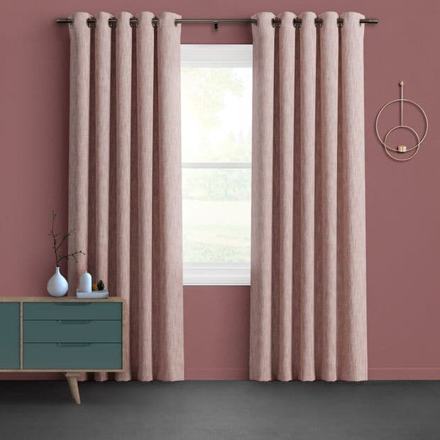 Bailey Taffy Curtain