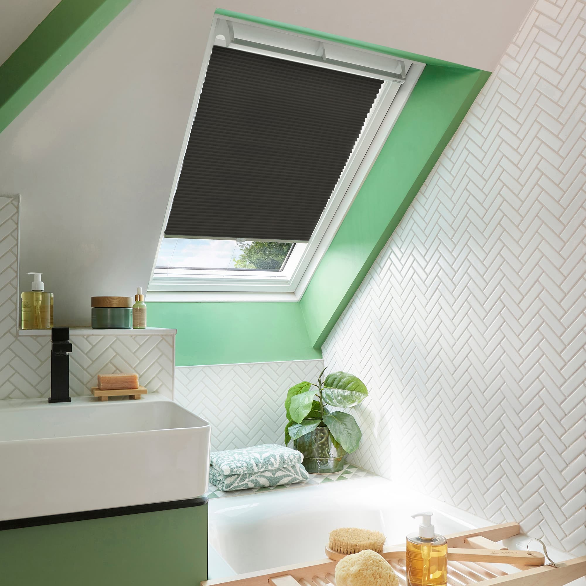 Duette Silk Dim Out Carbon Honeycomb blind